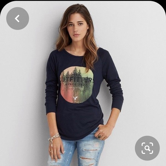 American Eagle Outfitters Soft & Sexy Graphic Top - Picture 2 of 11